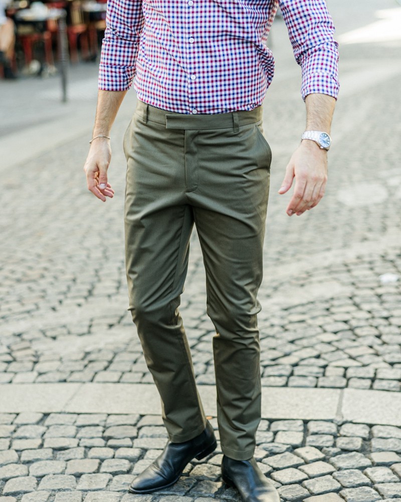 Chemise homme luxe haut de gamme : Pantalon chino kaki Taille S